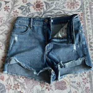 Good American Denim Short Frayed Edge, Size 4/27